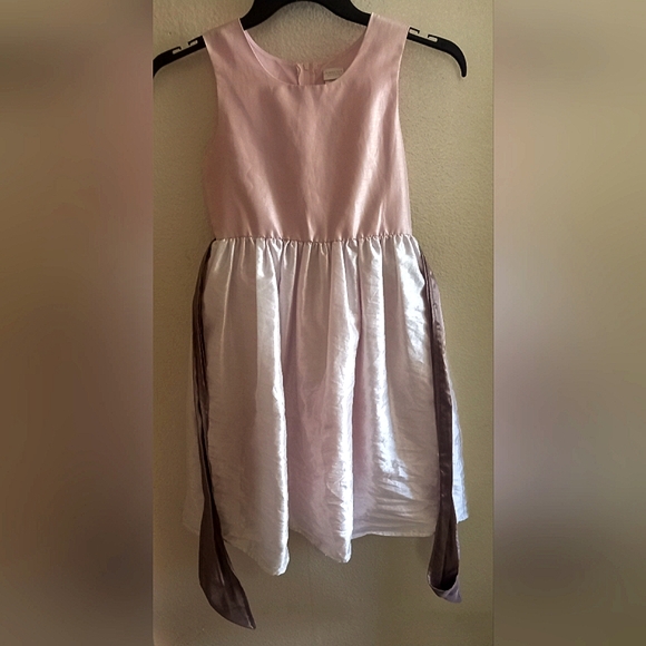 Kid's Dress - Picture 1 of 2